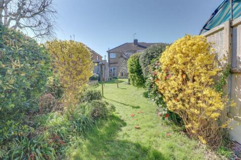 9 KINGLEY CLOSE-14.jpg