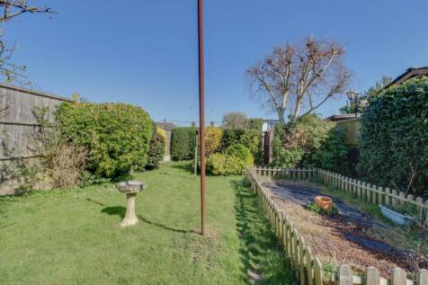 9 KINGLEY CLOSE-12.jpg