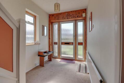 9 KINGLEY CLOSE-4.jpg