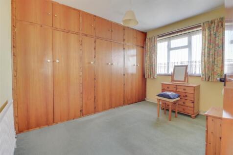 9 KINGLEY CLOSE-7.jpg