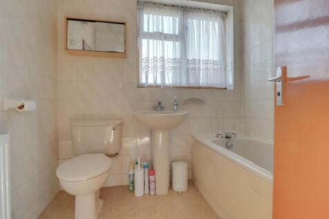 9 KINGLEY CLOSE-6.jpg