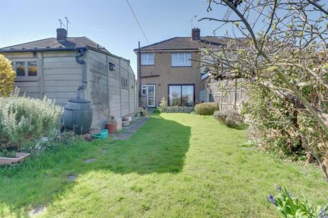 9 KINGLEY CLOSE-13.jpg