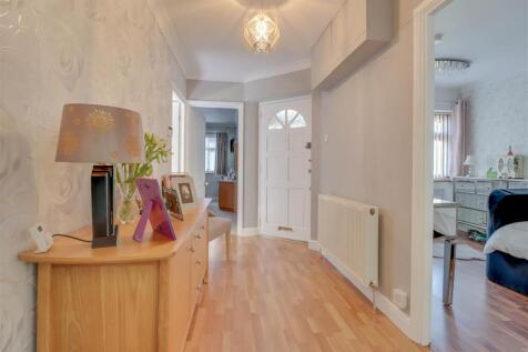 9a SOUTH BEECH AVENUE INSIDE-20.jpg