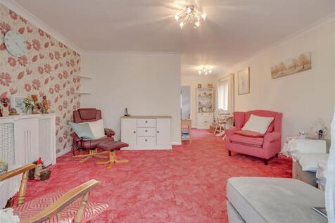 5 ALMA CLOSE-7.jpg