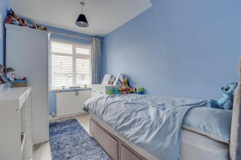 11 SUDBROOK CLOSE NEW INSIDE SHOTS-9.jpg