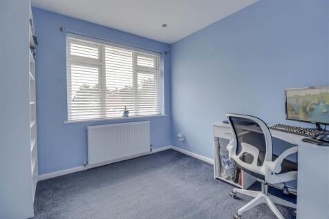 11 SUDBROOK CLOSE NEW INSIDE SHOTS-7.jpg