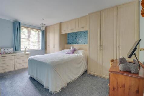 6 SYCAMORE COURT-5.jpg