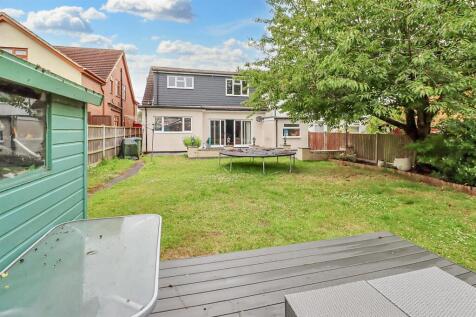 60 GUERNSEY GARDENS GARDEN-2.jpg