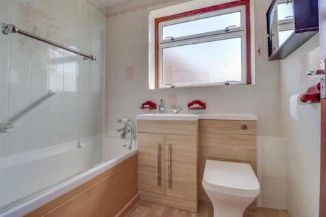 6 TIDWORTH AVENUE-14.jpg