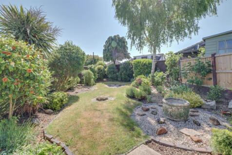 288 SOUTHEND ROAD SS11 8PS-16.jpg
