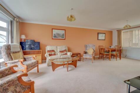 19 REEDS WAY INSIDE-23.jpg