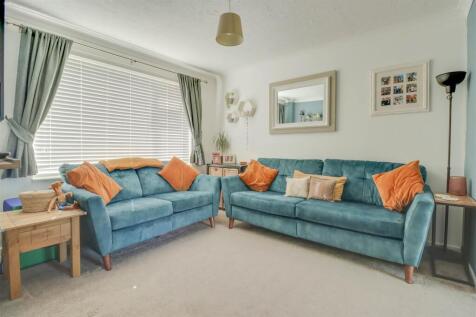6 SANDOWN ROAD 25-11.jpg