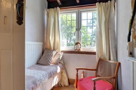 87 SOUTHEND ROAD-19.jpg