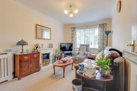 29 PINE CLOSE-7.jpg