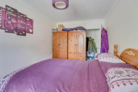 29 PINE CLOSE-4.jpg