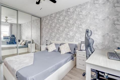 16 MAPLE LANE WICKFORD-4.jpg
