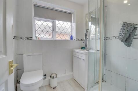 9 TOPPESFIELD AVENUE-2.jpg