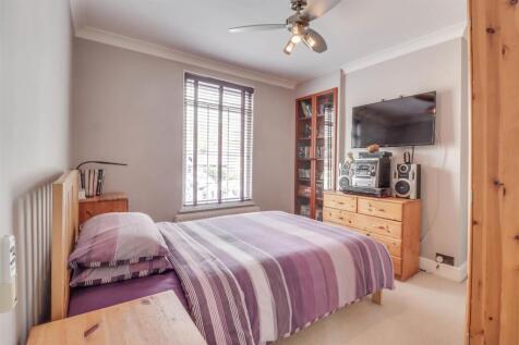 WESTHILL INSIDE-14.jpg