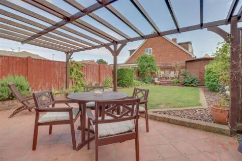 22 HIGHCLIFFE WAY_-17.jpg