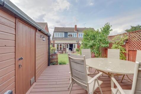 22 HIGHCLIFFE WAY_-19.jpg