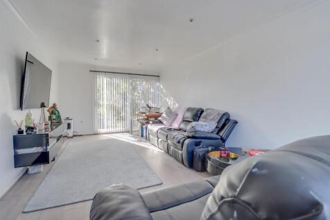 24 WHIST AVENUE-4.jpg