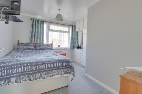 24 WHIST AVENUE-6.jpg