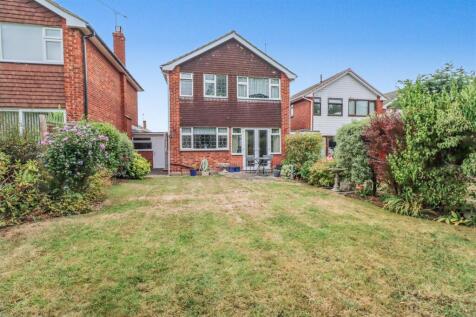 10 HIGHCLIFFE WAY FRONT-2.jpg