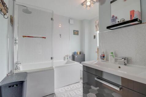 40 WOODBERRY ROAD-10.jpg
