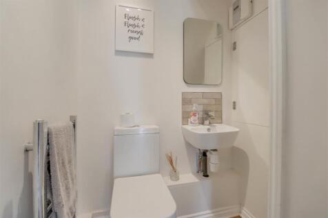 46 LAUREL AVENUE-9.jpg