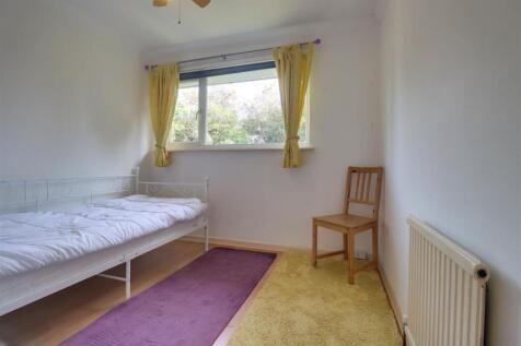 66 BEAUCHAMPS DRIVE INSIDE-9.jpg