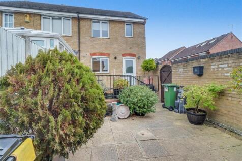 7 CRAWFORD CHASE INSIDE-17 dp.jpg