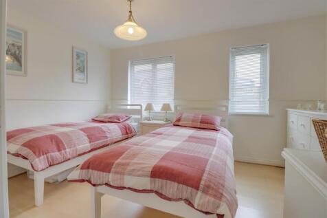 7 CRAWFORD CHASE INSIDE-9.jpg