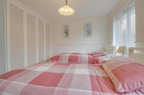 7 CRAWFORD CHASE INSIDE-10.jpg