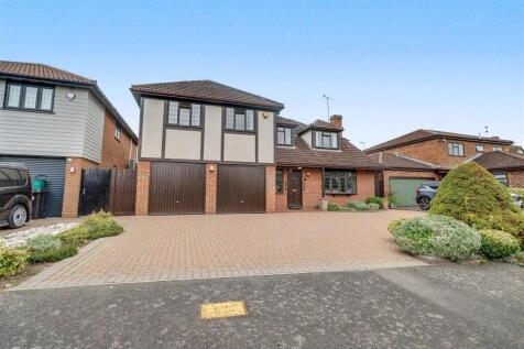 35 RIVERSIDE WALK WICKFORD-27.jpg