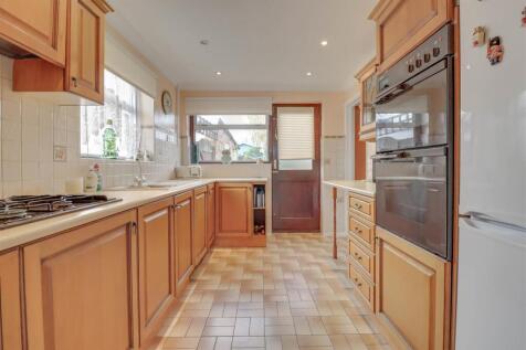 28 CHARLOTTE AVENUE-7.jpg