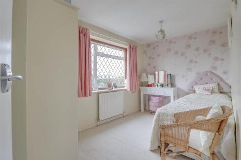 28 CHARLOTTE AVENUE-2.jpg