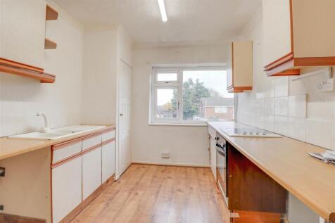 44 MARKET AVENUE INSIDE-3.jpg