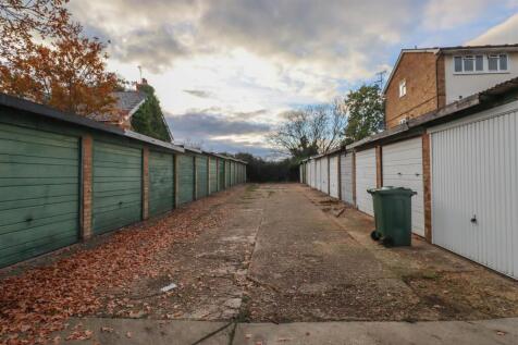 44 MARKET AVENUE OUTSIDE-3.jpg