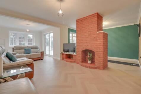 24 TRINDER WAY 2025-9.jpg