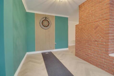 24 TRINDER WAY 2025-11.jpg