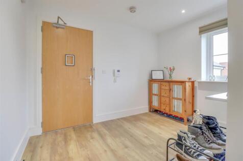 13 BRUTON LINK-3.jpg