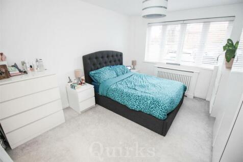 Bedroom One.jpg