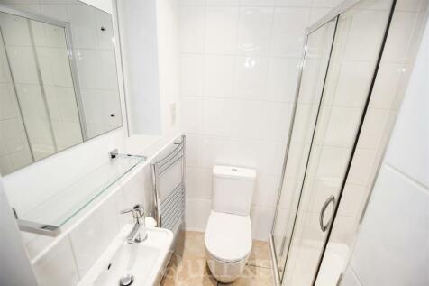 Ensuite.jpg