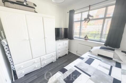 Bedroom 3.jpg