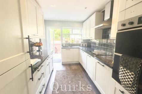 Kitchen-2.jpg
