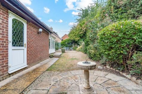20 Coopers Drive-HR13.jpg