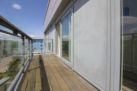 Balcony_1