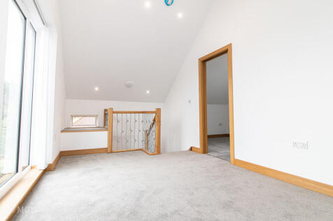 37 Huron Cre-25
