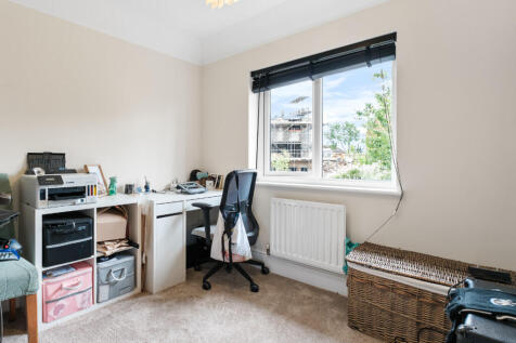 snip 4th bedroom