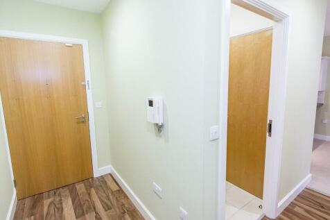 Private Entrance Hall